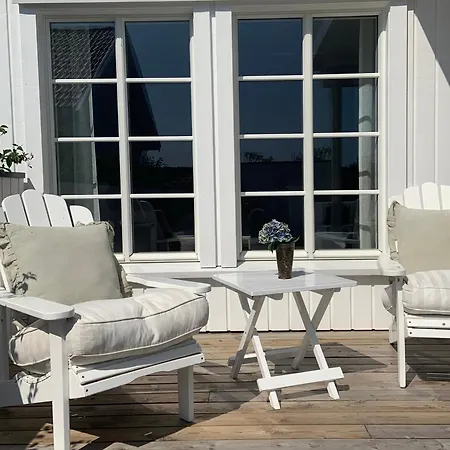 Sorlandsidyll, Risor * Sondeled